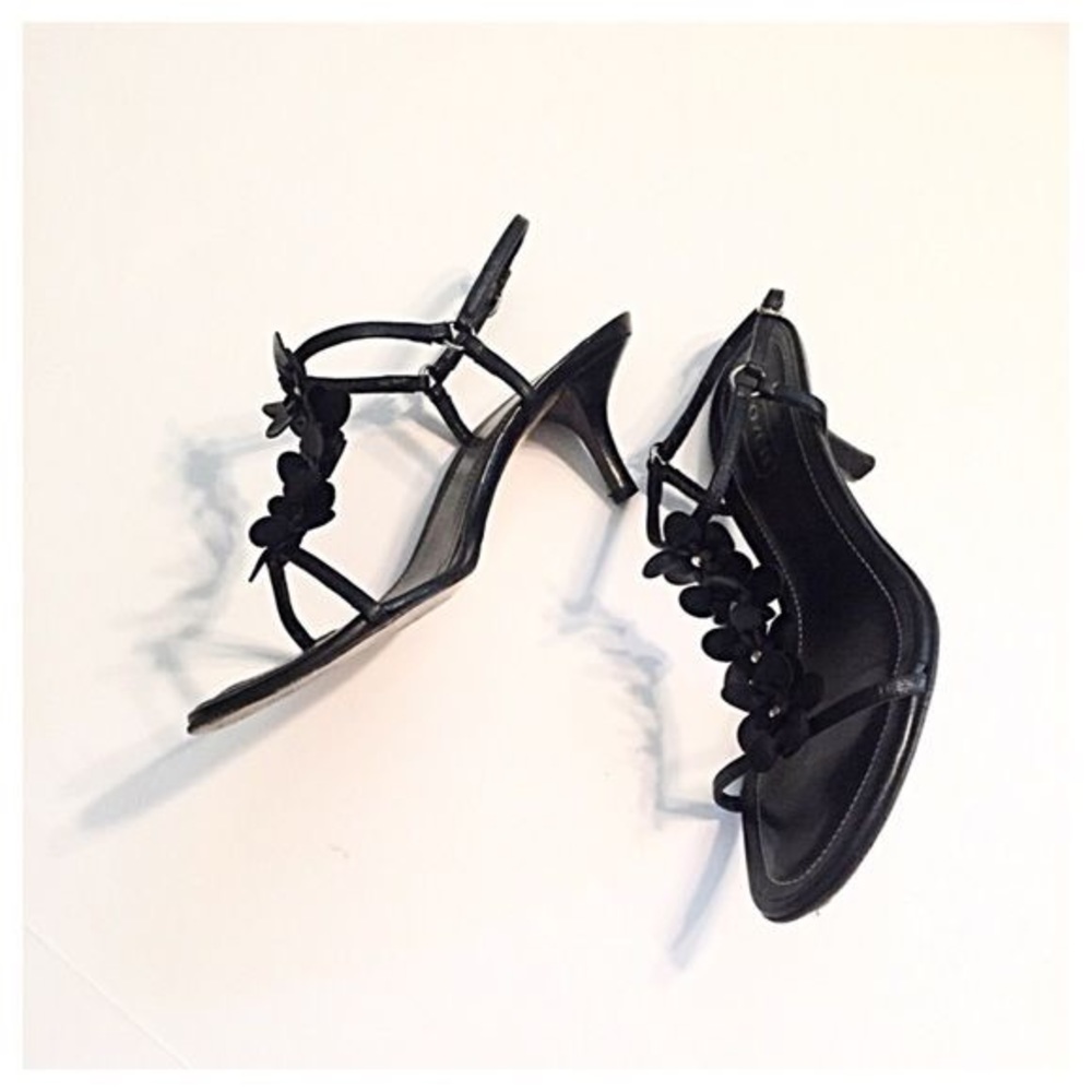 Coach Black Leather Kitten Sandals with Flowers
